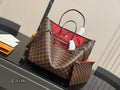 LV Tote
