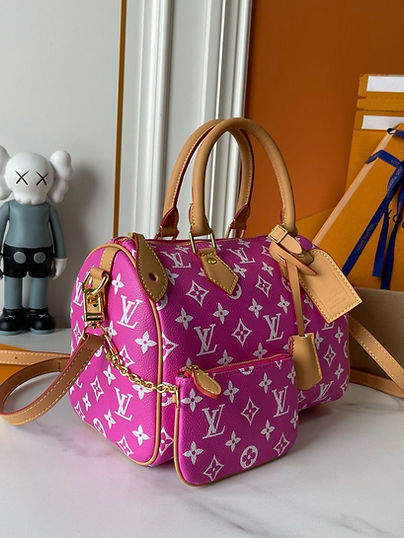 Lovely LV Speedy